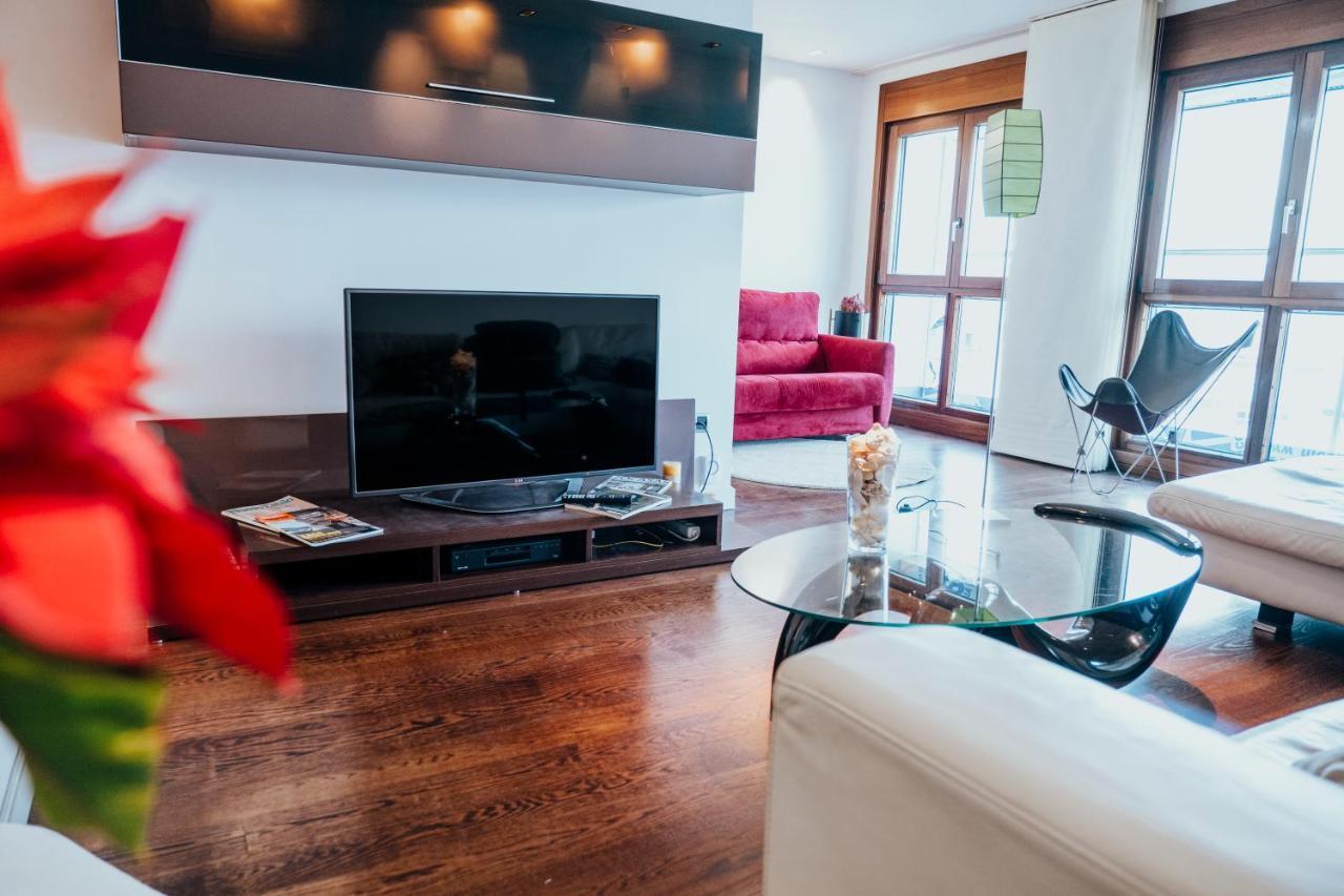 El Sexto De La Playa + Parking Gratis Apartment Gijon Luaran gambar